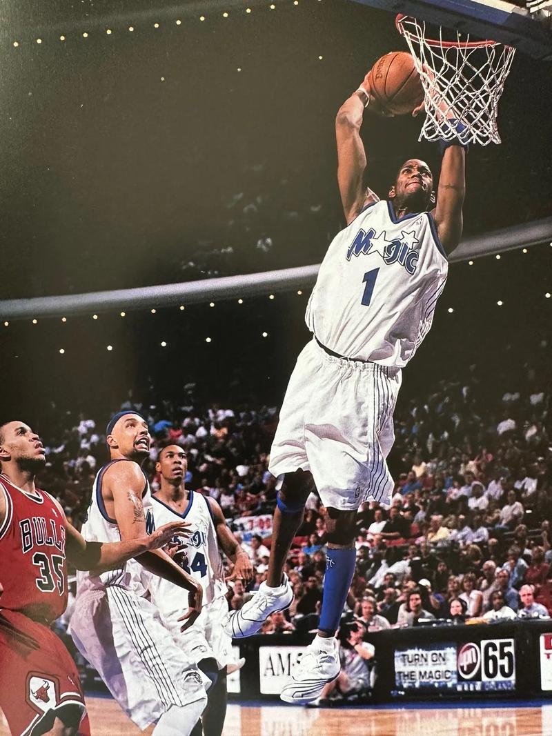 科尔：波杰打出了本赛季最佳表现，这才是我们认识的那个他（科尔称波杰奉献赛季最佳一战：这才是我们熟悉的他）